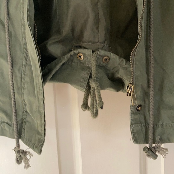 Army Green Jacket - Picture 13 of 16